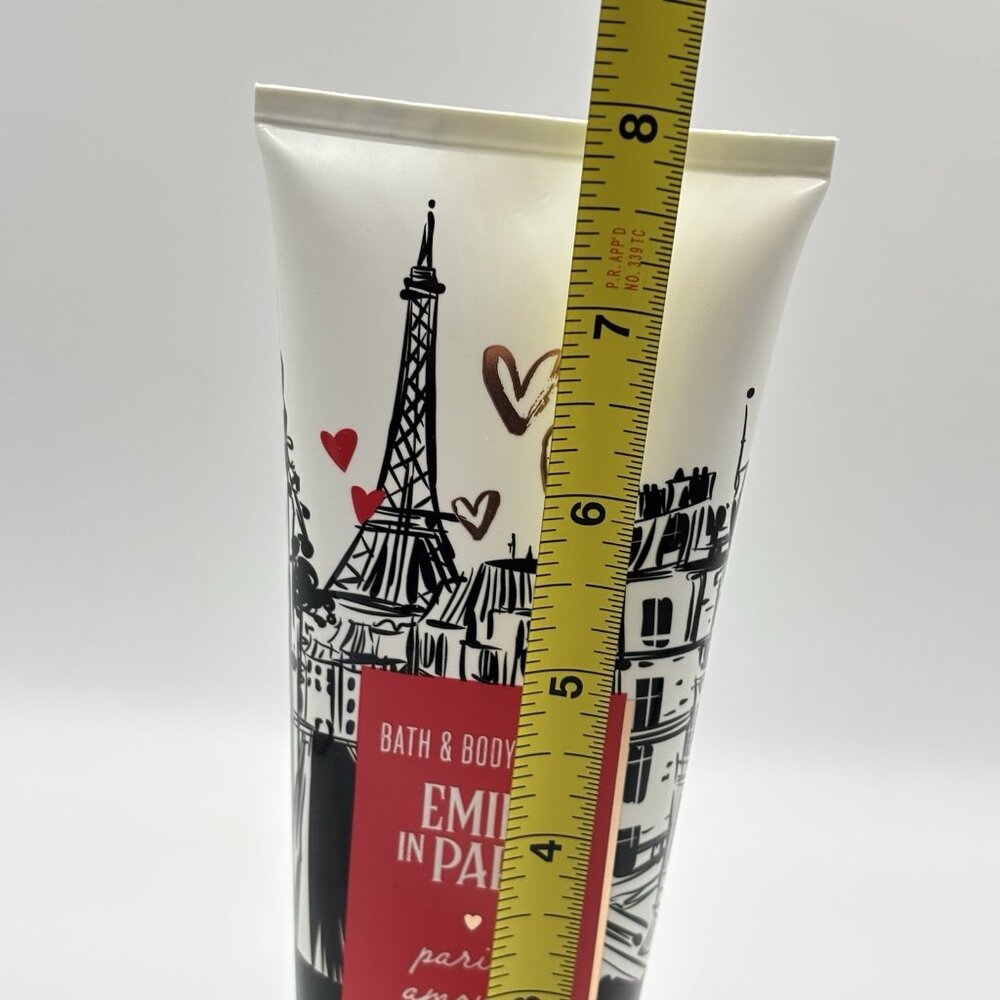 Bath & Body Works Emily In Paris Ultimate Hydration Body Cream Paris Amour 8 oz - Picture 11 of 12